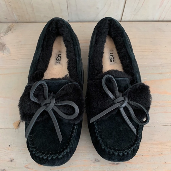 UGG DAKOTA DOUBLE BOW SLIPPERS - Picture 5 of 8